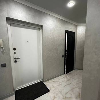 Сдается Многокомнатная квартира, 60 м²