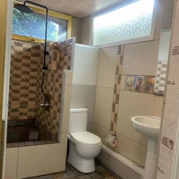 Продается 1-комнатная квартира, 50 м²