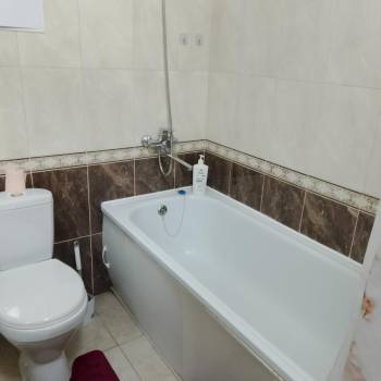 Продается 1-комнатная квартира, 40 м²