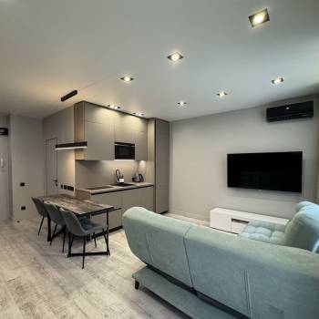 Продается 1-комнатная квартира, 30,3 м²