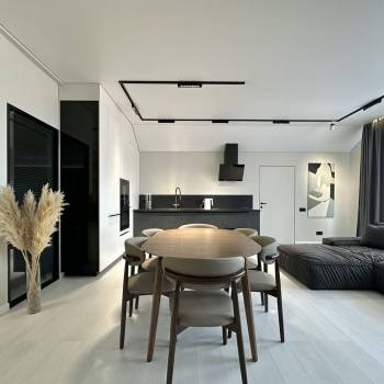 Продается 3-х комнатная квартира, 150 м²
