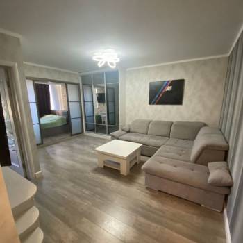 Сдается 1-комнатная квартира, 35 м²