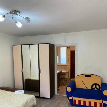 Сдается 1-комнатная квартира, 30 м²
