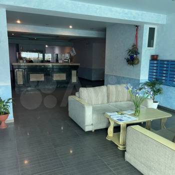 Продается 1-комнатная квартира, 61,9 м²