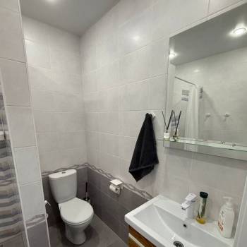 Продается 1-комнатная квартира, 35 м²