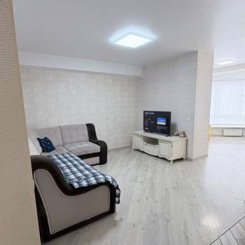 Сдается Многокомнатная квартира, 78 м²
