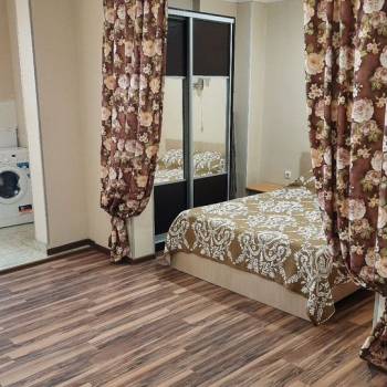 Продается 1-комнатная квартира, 35 м²