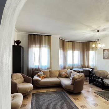 Сдается Многокомнатная квартира, 78 м²
