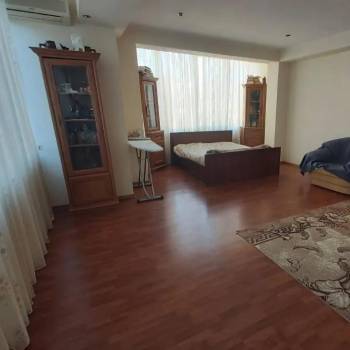 Продается 3-х комнатная квартира, 108,6 м²