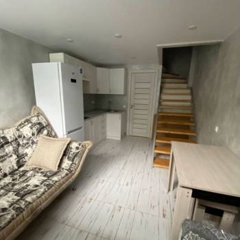 Продается 1-комнатная квартира, 35 м²
