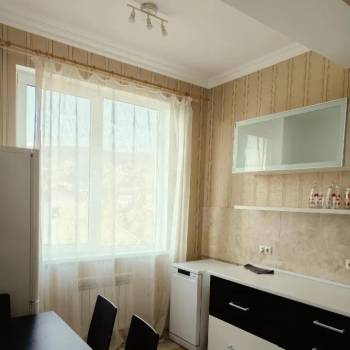 Сдается 1-комнатная квартира, 35 м²