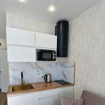 Продается 1-комнатная квартира, 18 м²