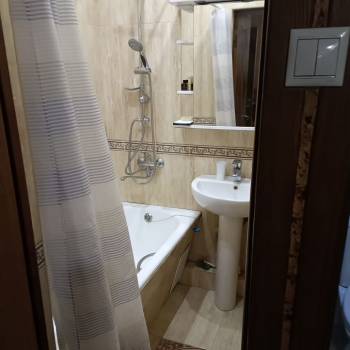 Сдается 2-х комнатная квартира, 60 м²