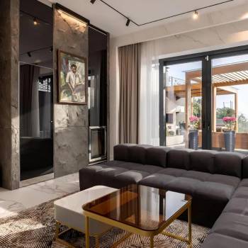Продается Дом, 350 м²