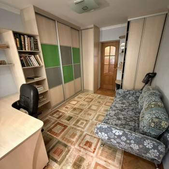 Сдается Многокомнатная квартира, 68 м²