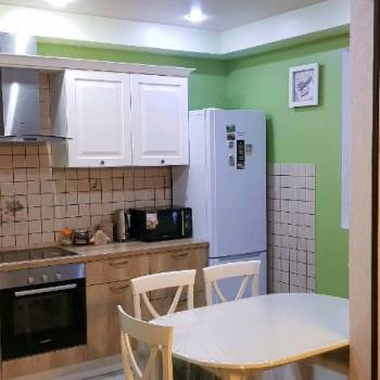 Сдается 2-х комнатная квартира, 60 м²