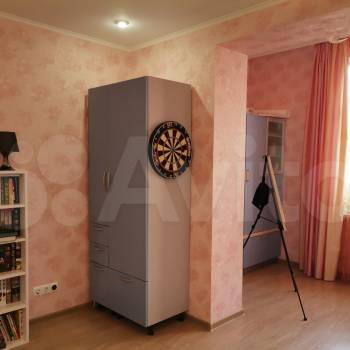 Продается Многокомнатная квартира, 194 м²
