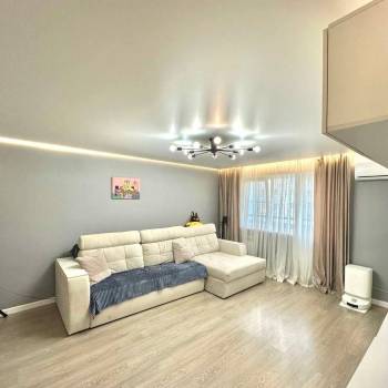 Продается 3-х комнатная квартира, 92 м²