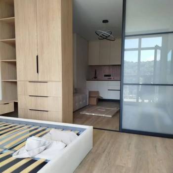 Продается 1-комнатная квартира, 32 м²