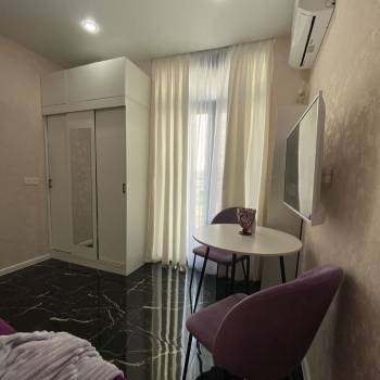 Продается 1-комнатная квартира, 18 м²