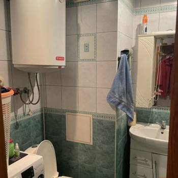 Продается Многокомнатная квартира, 75 м²