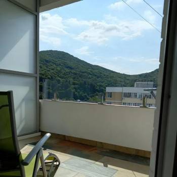 Продается 2-х комнатная квартира, 60 м²