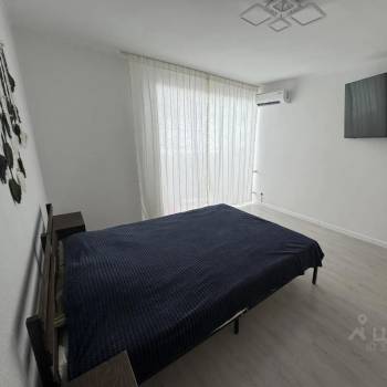 Сдается 1-комнатная квартира, 43 м²