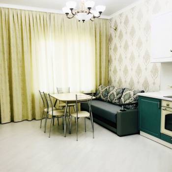 Продается 1-комнатная квартира, 45 м²