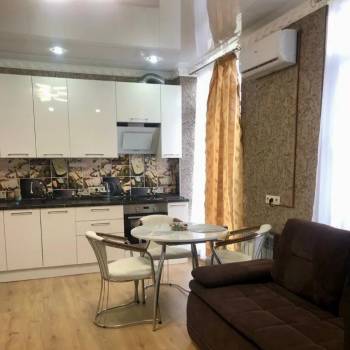 Продается 1-комнатная квартира, 45 м²