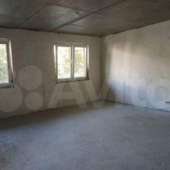 Продается 1-комнатная квартира, 42 м²