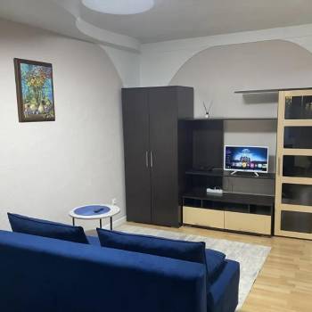 Сдается 1-комнатная квартира, 32 м²