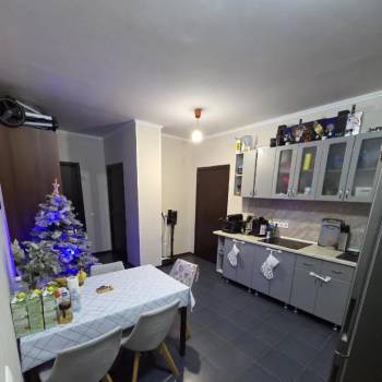 Сдается Многокомнатная квартира, 54 м²