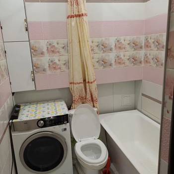 Продается 1-комнатная квартира, 54 м²