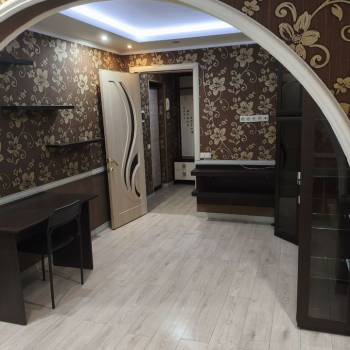 Сдается Многокомнатная квартира, 50 м²