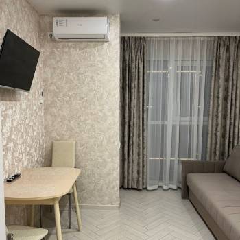 Продается 1-комнатная квартира, 18 м²