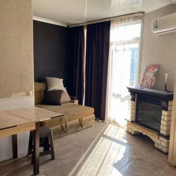 Продается 1-комнатная квартира, 36 м²