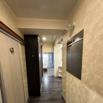 Продается 1-комнатная квартира, 41,8 м²