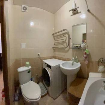 Продается 1-комнатная квартира, 36 м²