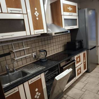 Сдается Многокомнатная квартира, 70 м²