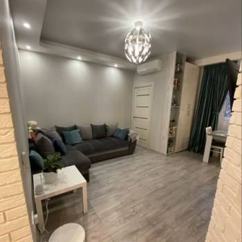Продается 2-х комнатная квартира, 41,3 м²