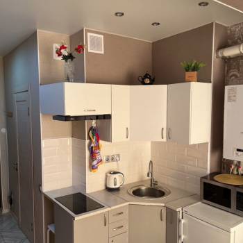 Продается 1-комнатная квартира, 18 м²