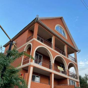 Продается Дом, 215 м²