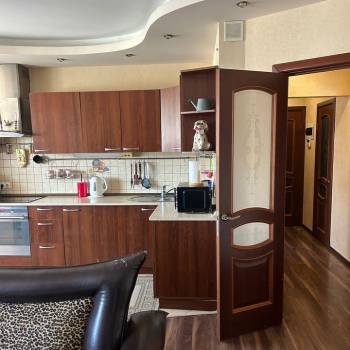 Сдается Многокомнатная квартира, 84 м²
