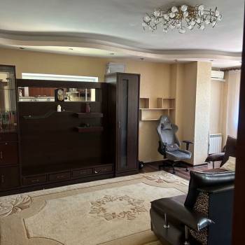 Сдается Многокомнатная квартира, 84 м²