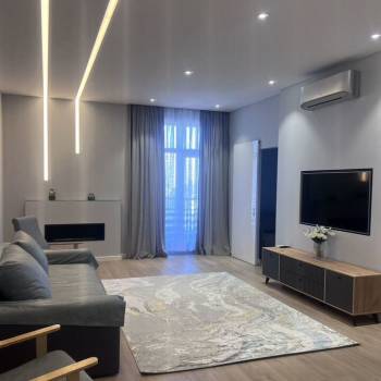 Сдается Многокомнатная квартира, 72 м²