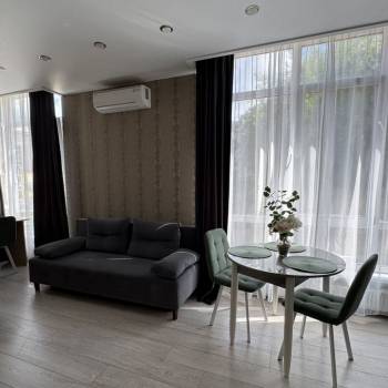 Сдается 1-комнатная квартира, 49,1 м²
