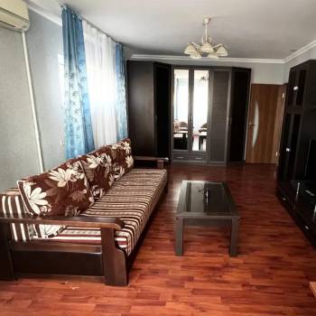 Сдается 2-х комнатная квартира, 60 м²