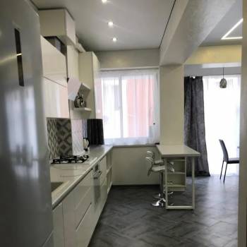 Сдается 2-х комнатная квартира, 58 м²