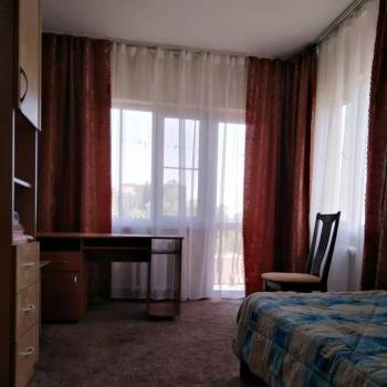 Сдается Многокомнатная квартира, 90 м²