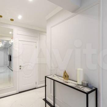 Продается Многокомнатная квартира, 100 м²